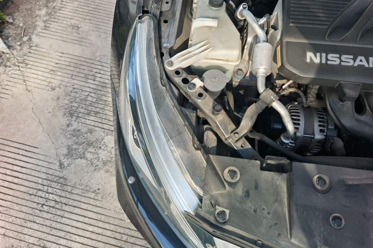 Used Nissan Teana 2021 2.0L XL Comfort Edition Engine Bay Right
