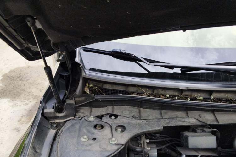 Used Nissan Teana 2021 2.0L XL Comfort Edition Engine Bay Right