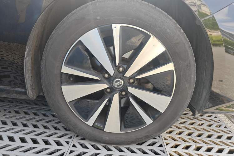 Used Nissan Teana 2021 2.0L XL Comfort Edition Exterior 1