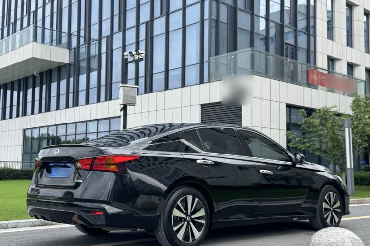 Used Nissan Teana 2021 2.0L XL Comfort Edition Exterior 2