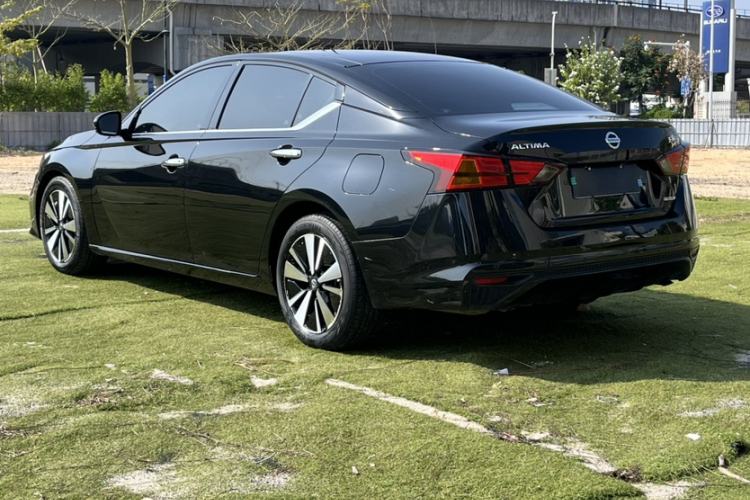 Used Nissan Teana 2021 2.0L XL Comfort Edition Exterior 3