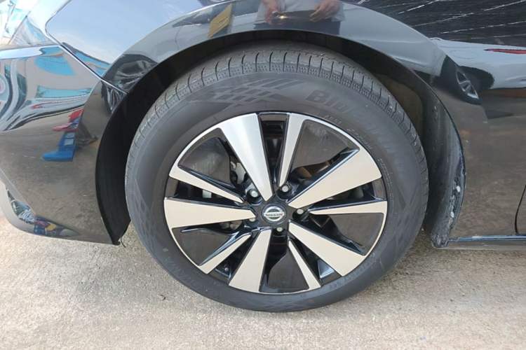 Used Nissan Teana 2021 2.0L XL Upper AD1 Smart Drive & Navigation Edition Exterior 4