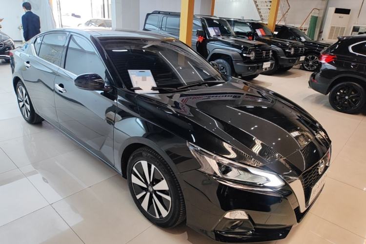 Used Nissan Teana 2021 2.0L XL Comfort Edition Front Right 45 Deg