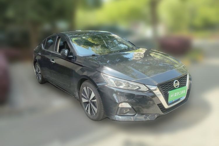 Used Nissan Teana 2021 2.0L XL Comfort Edition Front Right 45 Deg
