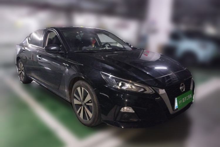 Used Nissan Teana 2021 2.0L XL Comfort Edition Front Right 45 Deg