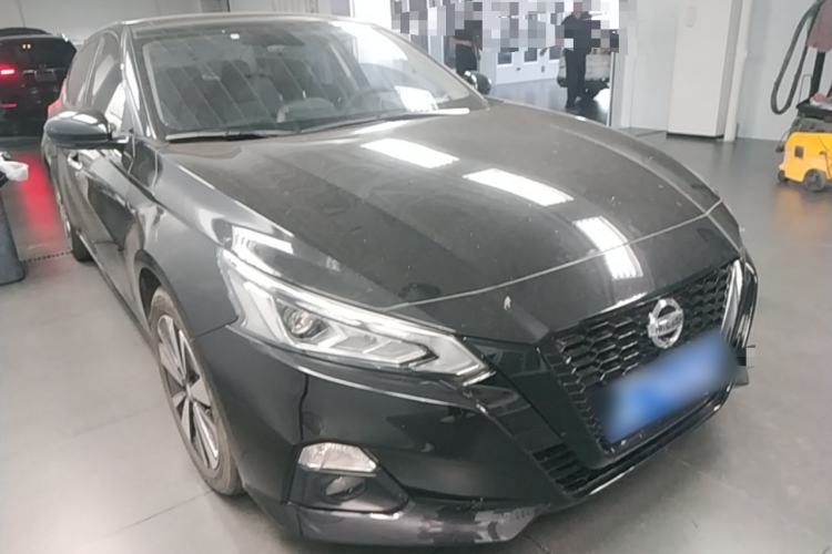 Used Nissan Teana 2021 2.0L XL Comfort Edition Front Right 45 Deg