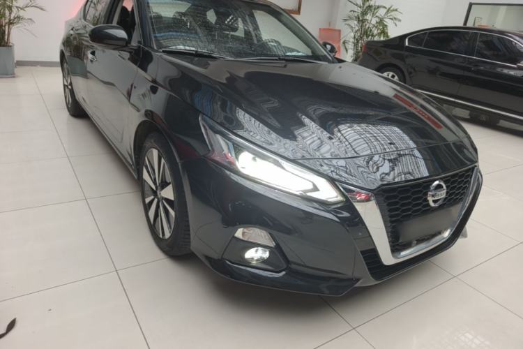Used Nissan Teana 2021 2.0L XL Comfort Edition Front Right 45 Deg