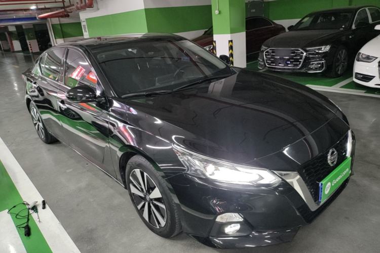 Used Nissan Teana 2021 2.0L XL Comfort Edition Front Right 45 Deg