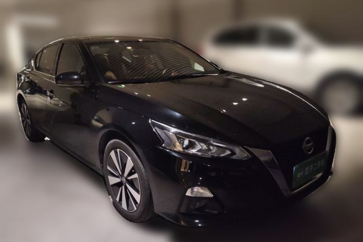 Used Nissan Teana 2021 2.0L XL Comfort Edition Front Right 45 Deg