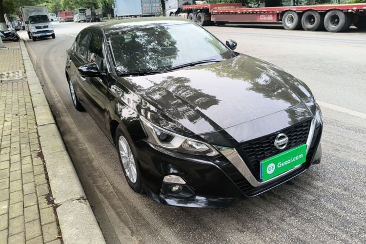 Used Nissan Teana 2021 2.0L XE Exclusive Edition Front Right 45 Deg