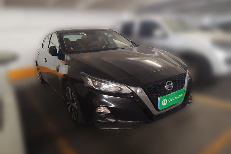 Used Nissan Teana 2021 2.0L XL Comfort Edition Front Right 45 Deg