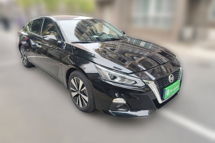 Used Nissan Teana 2021 2.0L XL Comfort Edition Front Right 45 Deg