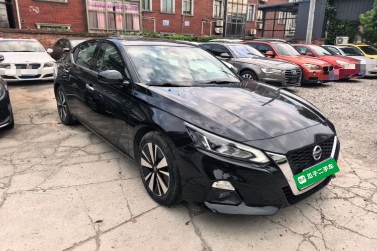 Used Nissan Teana 2021 2.0L XL Comfort Edition Front Right 45 Deg
