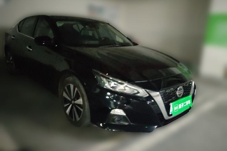 Used Nissan Teana 2021 2.0L XL Upper AD1 Smart Drive & Navigation Edition Front Right 45 Deg