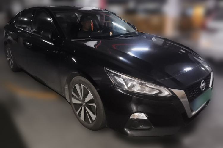 Used Nissan Teana 2021 2.0L XL Comfort Edition Front Right 45 Deg
