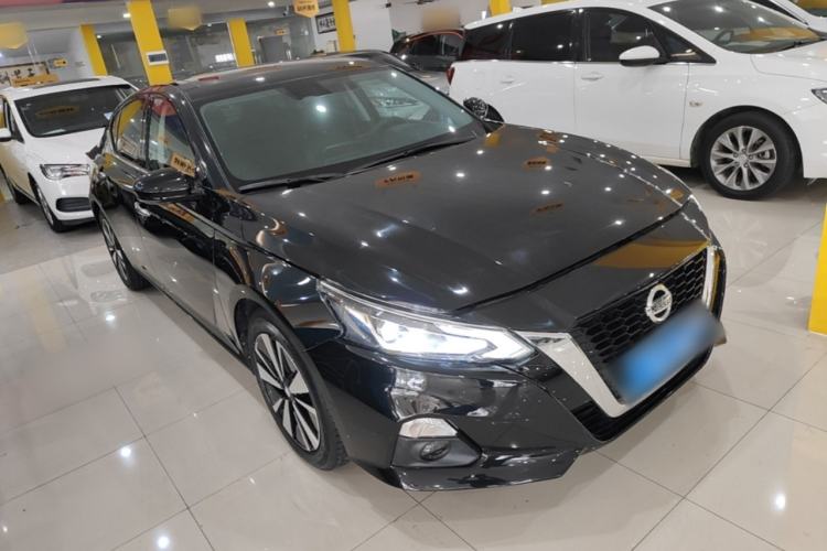 Used Nissan Teana 2021 2.0L XL Comfort Edition Front Right 45 Deg