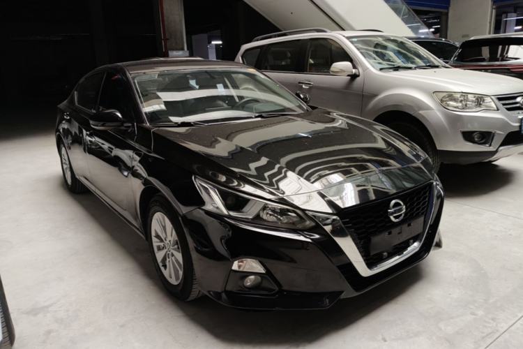 Used Nissan Teana 2021 2.0L XE Fashion Edition Front Right 45 Deg
