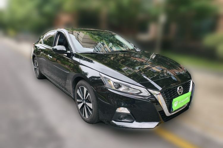 Used Nissan Teana 2021 2.0L XL Comfort Edition Front Right 45 Deg