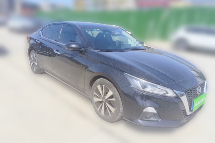 Used Nissan Teana 2021 2.0L XL Comfort Edition Front Right 45 Deg