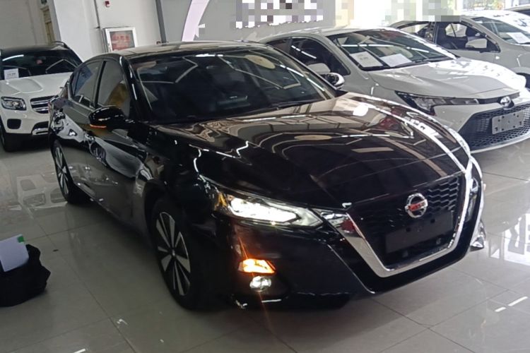 Used Nissan Teana 2021 2.0L XL Comfort Edition Front Right 45 Deg