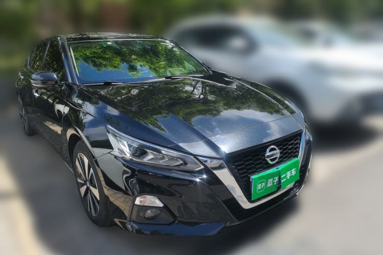 Used Nissan Teana 2021 2.0L XL Comfort Edition Front Right 45 Deg