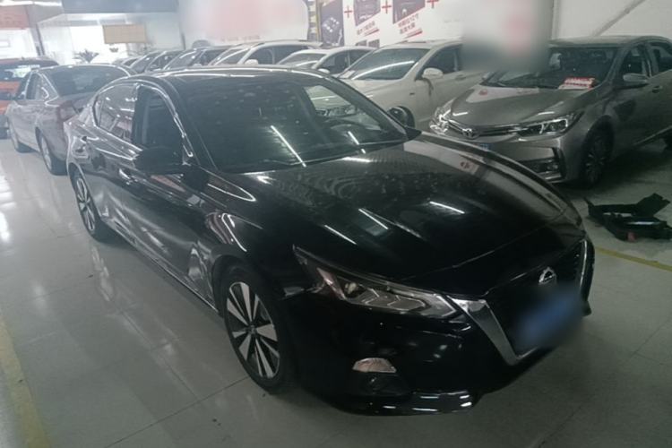 Used Nissan Teana 2021 2.0L XL Comfort Edition Front Right 45 Deg
