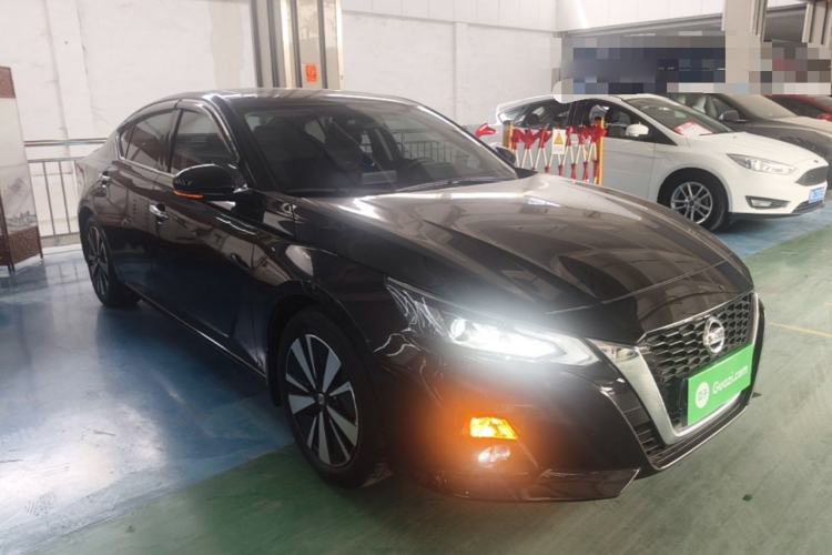 Used Nissan Teana 2021 2.0L XL Comfort Edition Front Right 45 Deg
