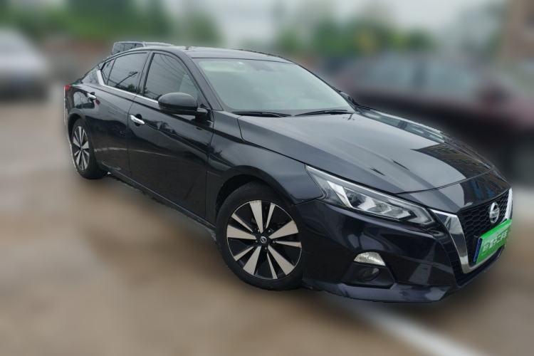 Used Nissan Teana 2021 2.0L XL Comfort Edition Front Right 45 Deg