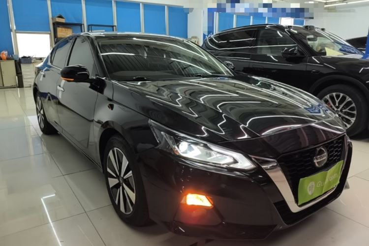 Used Nissan Teana 2021 2.0L XL Upper AD1 Smart Drive & Navigation Edition Front Right 45 Deg