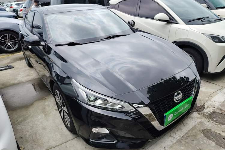 Used Nissan Teana 2021 2.0L XL Comfort Edition Front Right 45 Deg