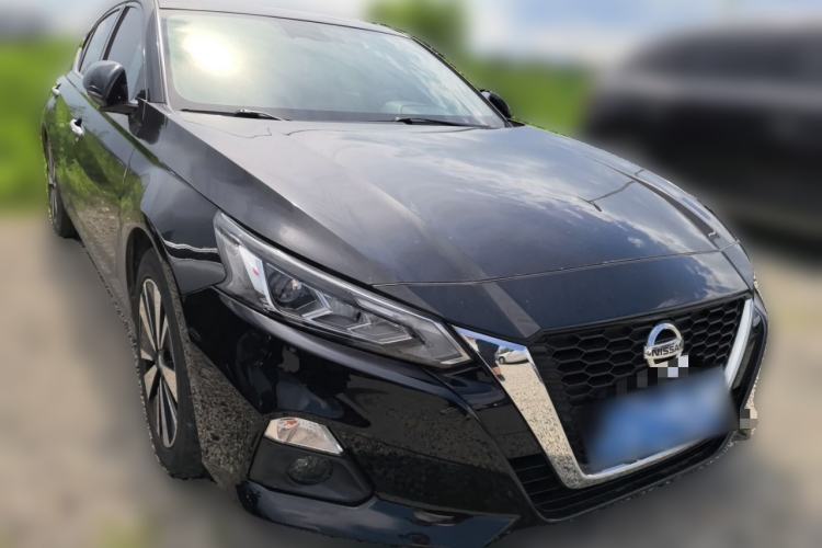 Used Nissan Teana 2021 2.0L XL Comfort Edition Front Right 45 Deg