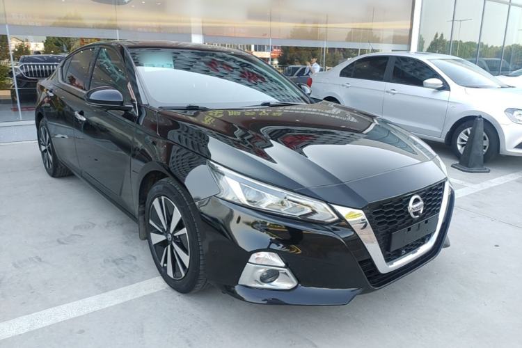 Used Nissan Teana 2021 2.0L XL Comfort Edition Front Right 45 Deg