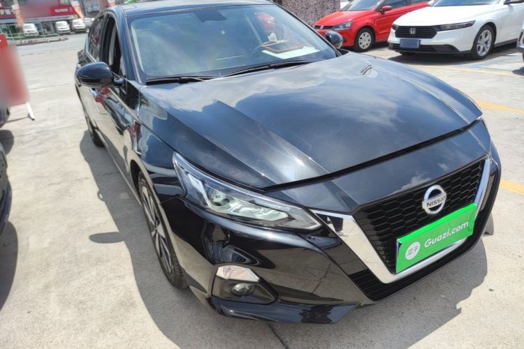 Used Nissan Teana 2021 2.0L XL Comfort Edition Front Right 45 Deg