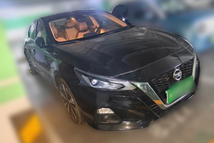 Used Nissan Teana 2021 2.0L XL Comfort Edition Front Right 45 Deg
