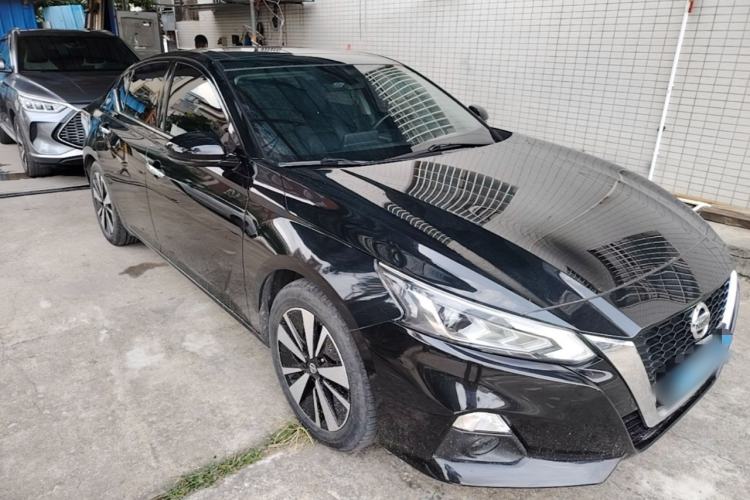 Used Nissan Teana 2021 2.0L XL Comfort Edition Front Right 45 Deg