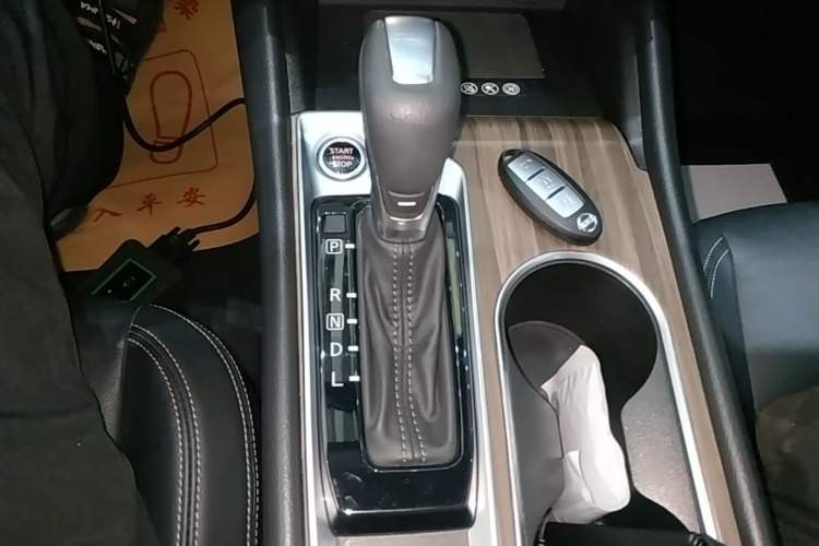 Used Nissan Teana 2021 2.0L XL Comfort Edition Gear Lever