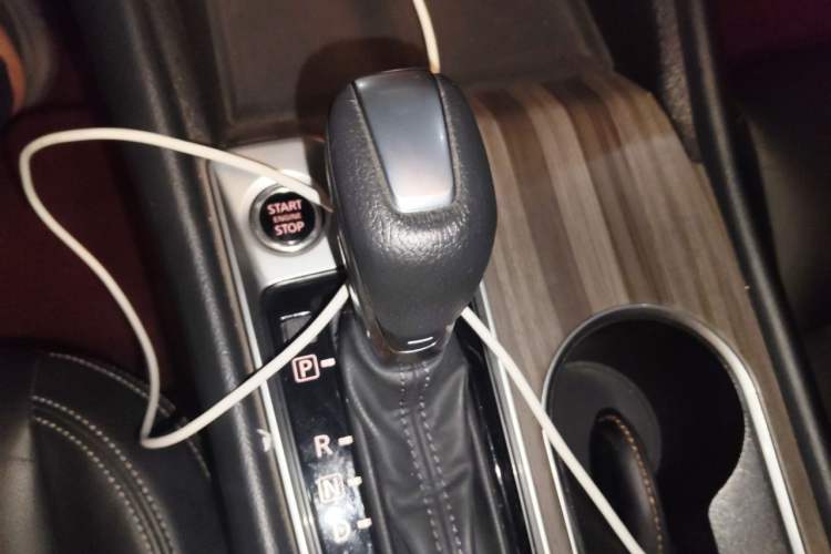 Used Nissan Teana 2021 2.0L XL Comfort Edition Gear Lever