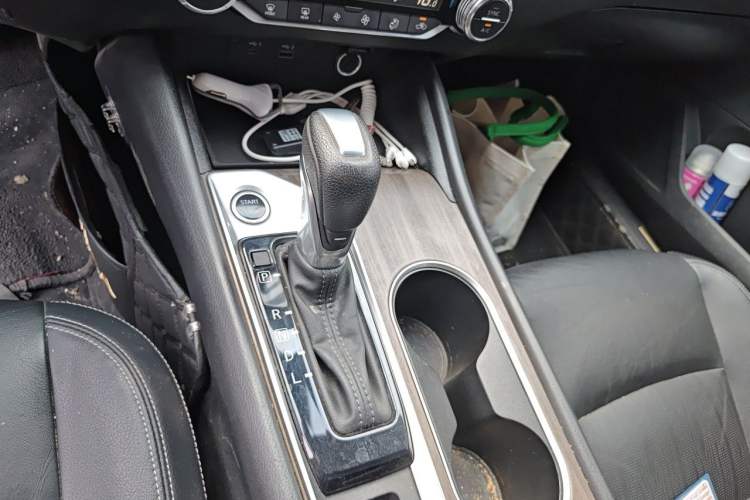 Used Nissan Teana 2021 2.0L XL Comfort Edition Gear Lever