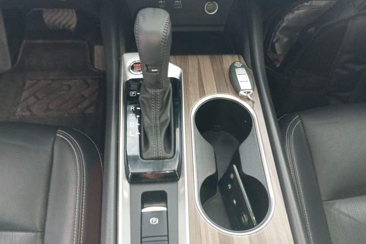 Used Nissan Teana 2021 2.0L XL Comfort Edition Gear Lever