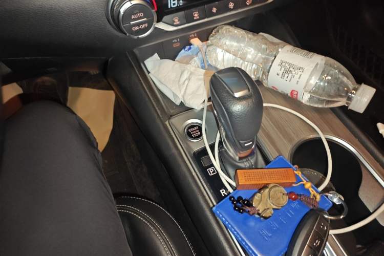 Used Nissan Teana 2021 2.0L XL Comfort Edition Gear Lever