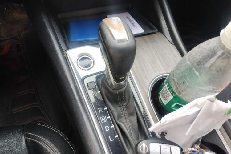 Used Nissan Teana 2021 2.0L XL Comfort Edition Gear Lever