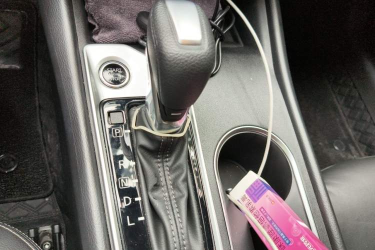 Used Nissan Teana 2021 2.0L XE Fashion Edition Gear Lever