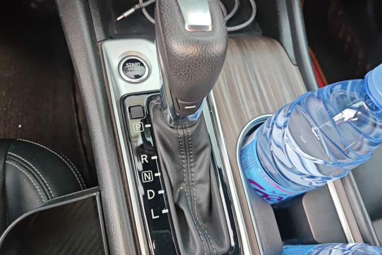 Used Nissan Teana 2021 2.0L XL Comfort Edition Gear Lever