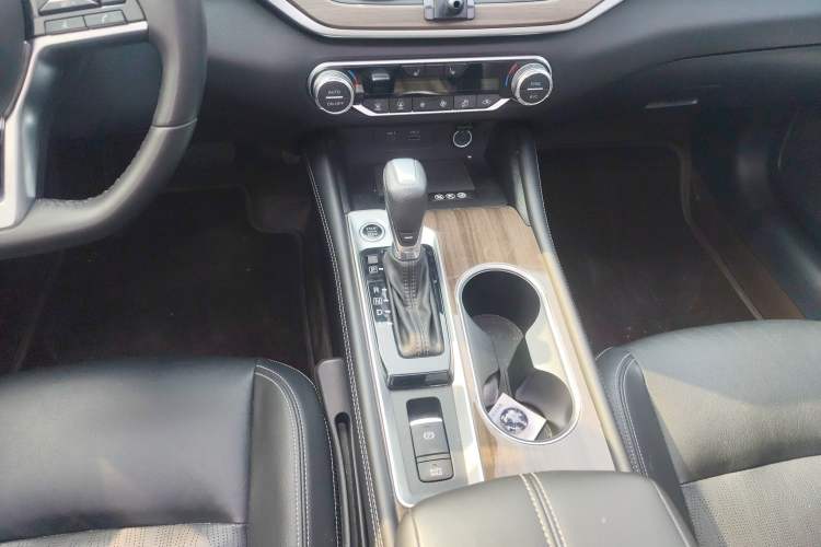 Used Nissan Teana 2021 2.0L XL Upper AD1 Smart Drive & Navigation Edition Gear Lever