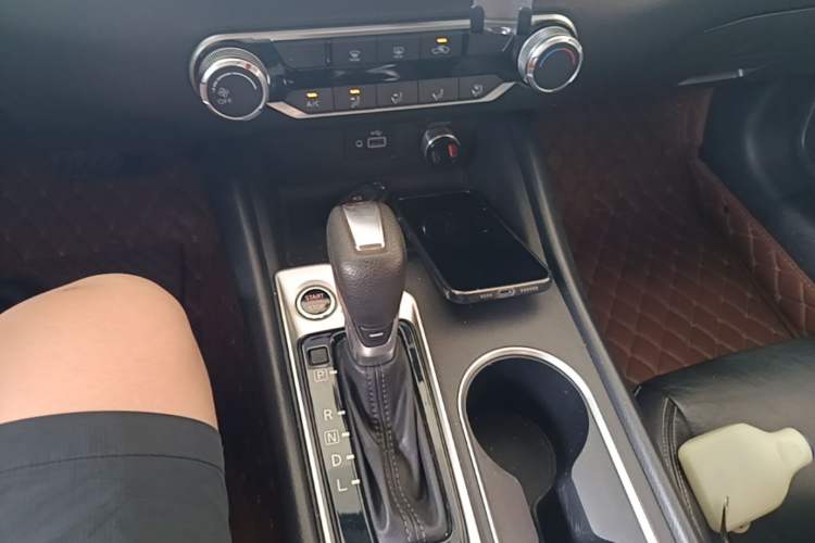 Used Nissan Teana 2021 2.0L XE Fashion Edition Gear Lever