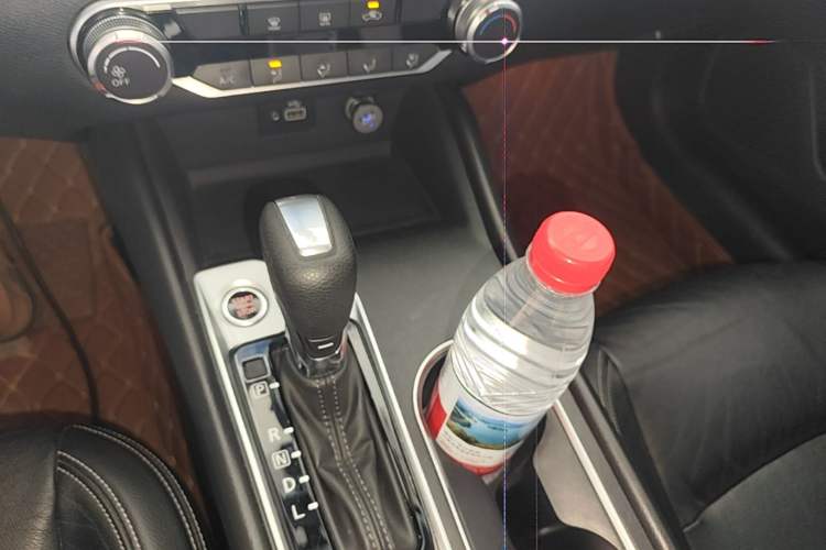 Used Nissan Teana 2021 2.0L XE Exclusive Edition Gear Lever