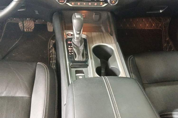Used Nissan Teana 2021 2.0L XL Comfort Edition Gear Lever