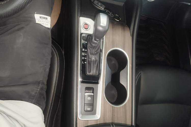 Used Nissan Teana 2021 2.0L XL Comfort Edition Gear Lever