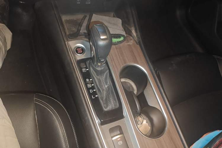 Used Nissan Teana 2021 2.0L XL Comfort Edition Gear Lever