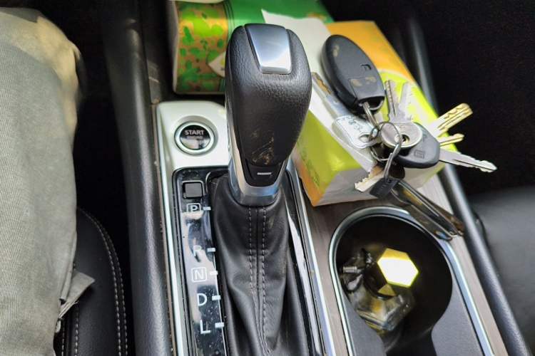 Used Nissan Teana 2021 2.0L XL Comfort Edition Gear Lever